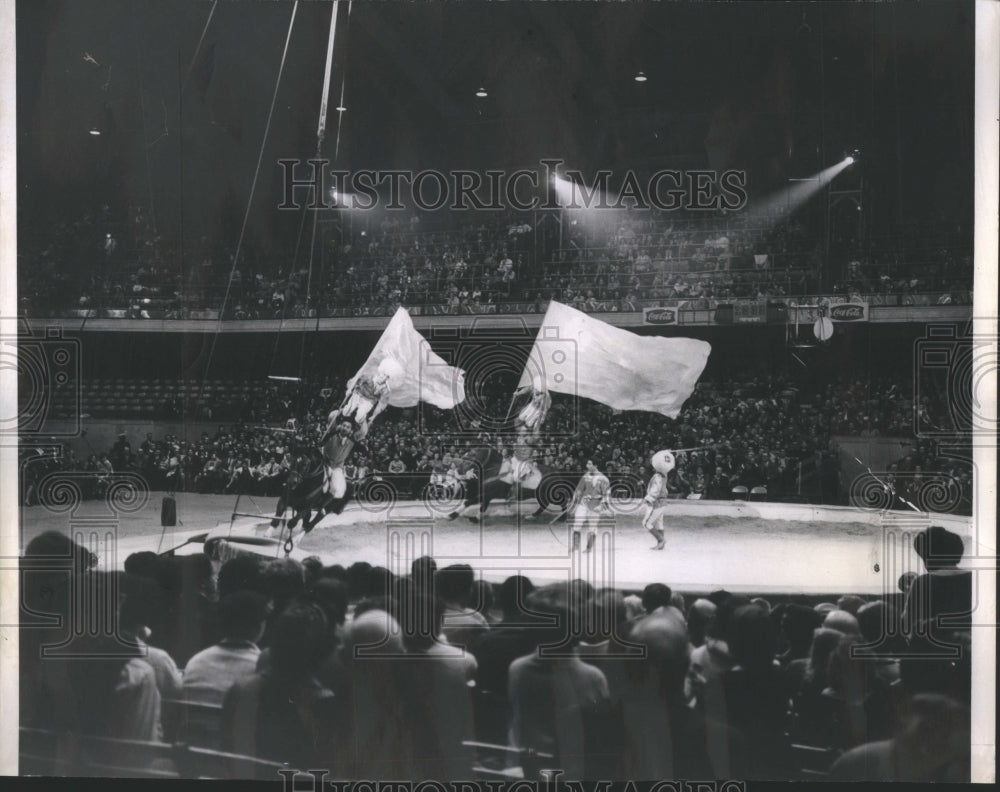 1963 Russia's Moscow Circus - Historic Images