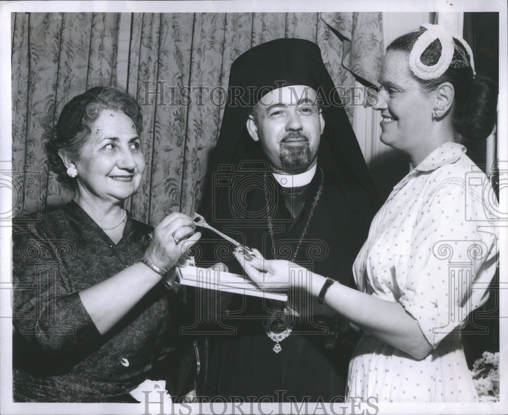 1956 Bishop Polyefktos - Historic Images