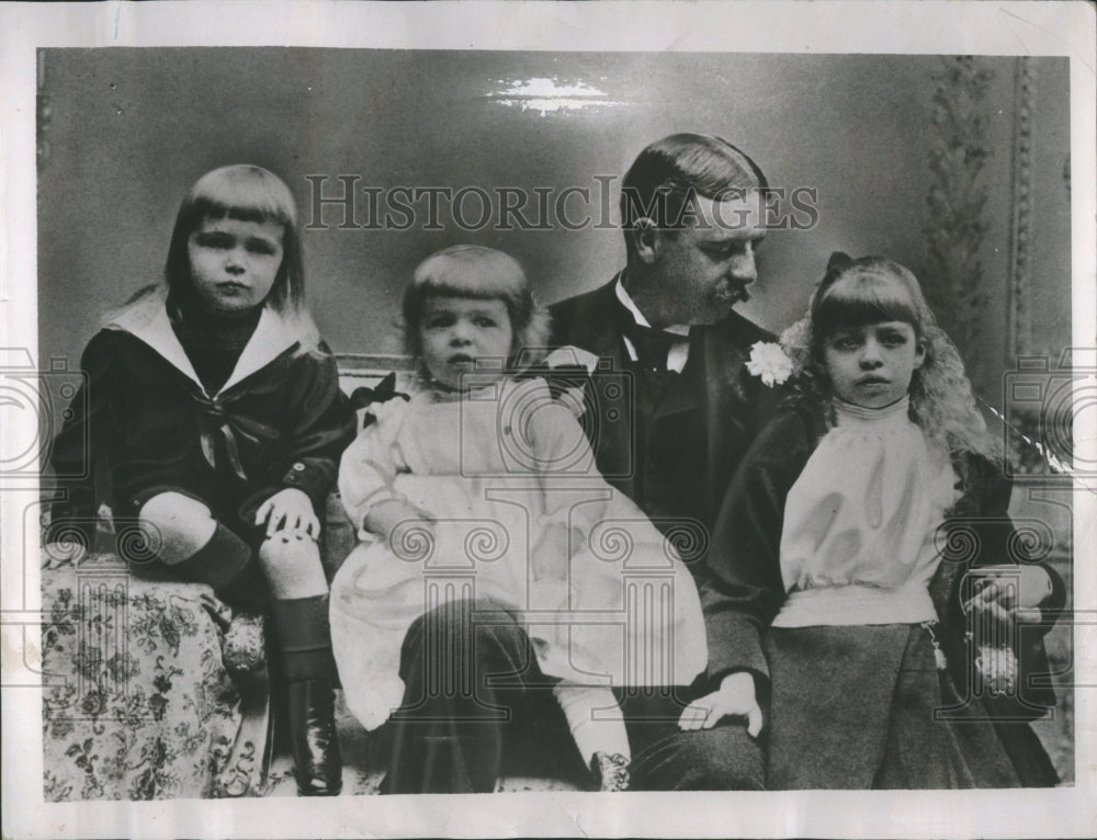 1937 Franklin Delano Roosevelt Elenador - RRR92625 - Historic Images