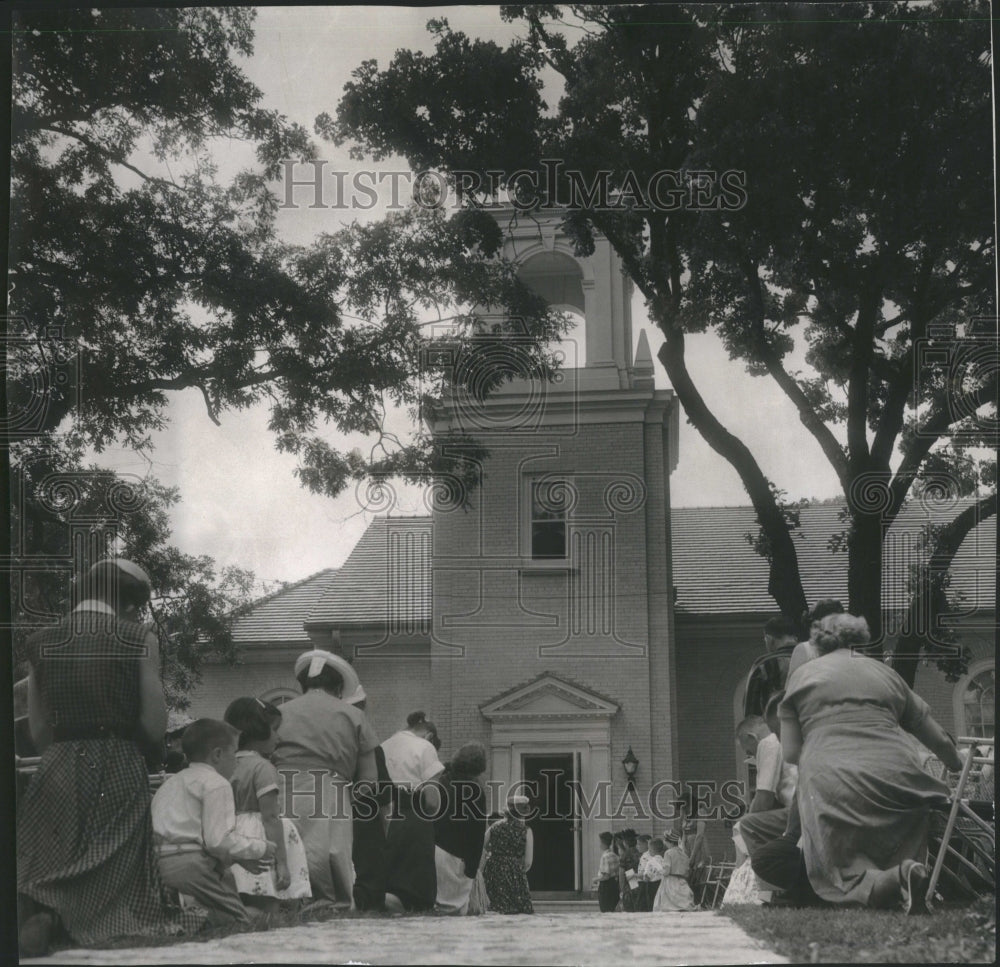 1957 Dedicate Jesuit Chapel Praying Hall - Historic Images