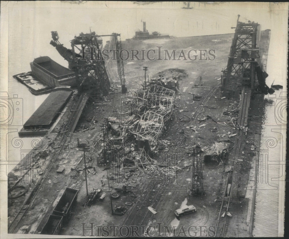 1950 Coal Building Smashed Blast Machine - Historic Images