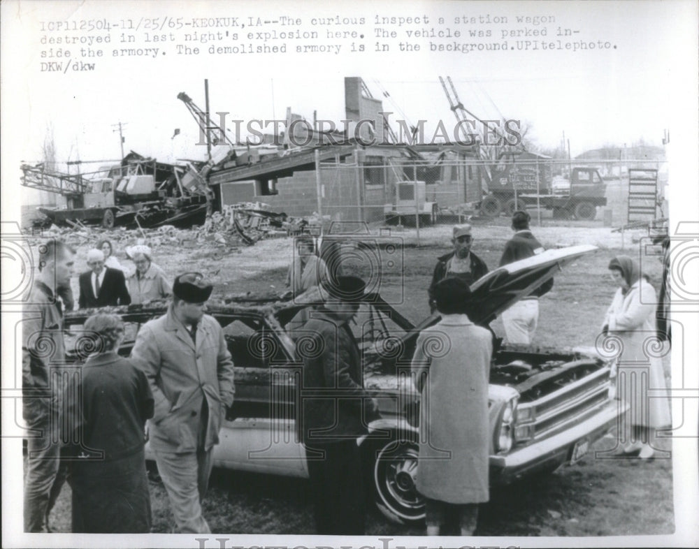 1965 Station Wagon Explosion Armory Vehicle - Historic Images