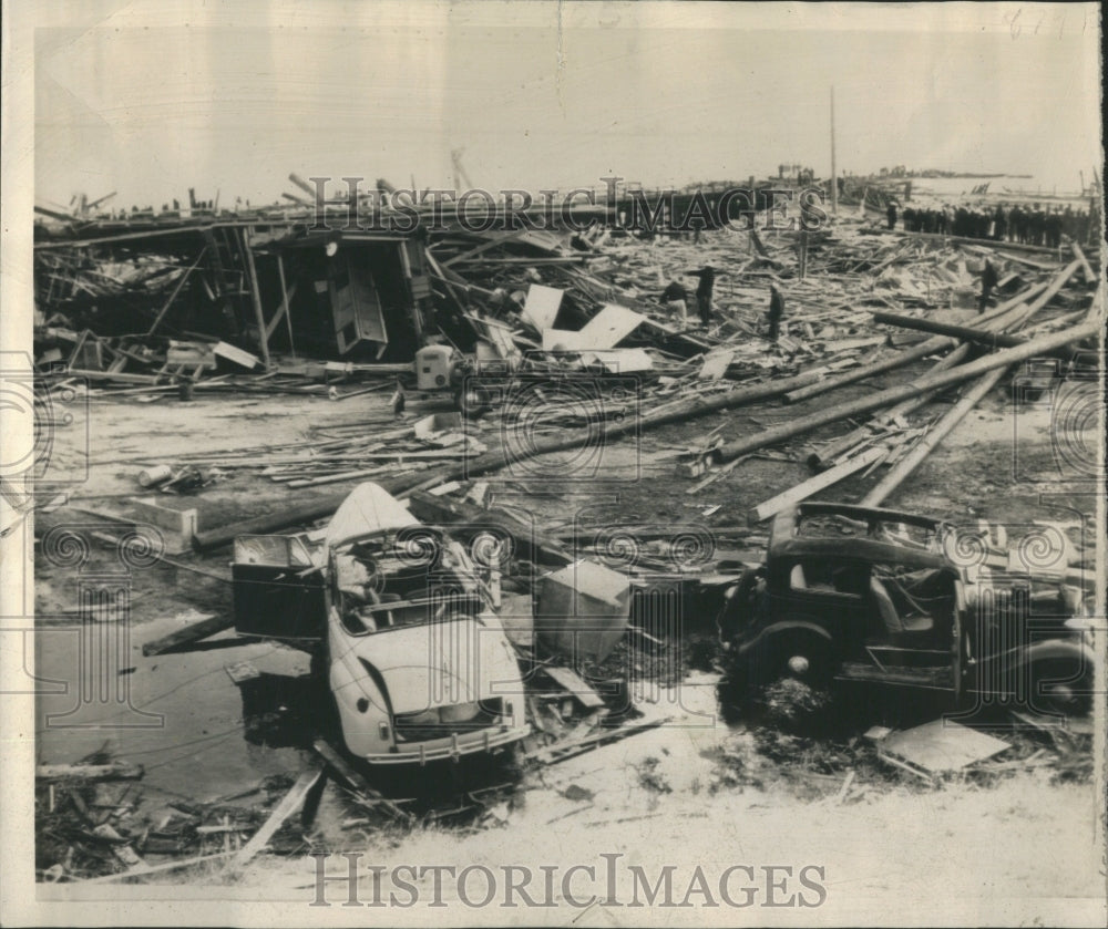 1944 Cars Blown Autos Dock Area Munitions - Historic Images
