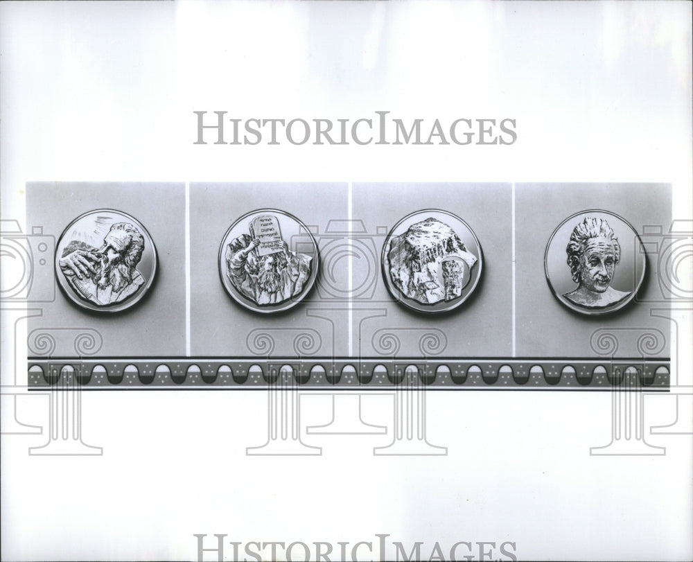 1969 Jewish People History Franklin Mint - Historic Images