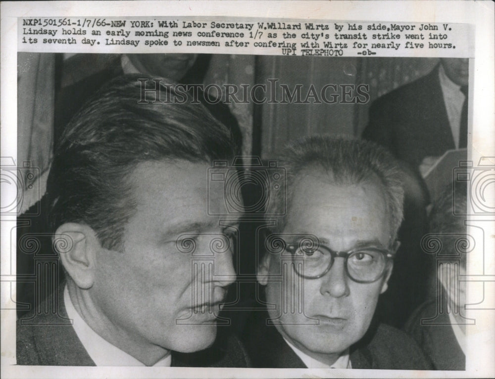 1966 Press Photo W Willard Writ John V Lindsay Mayor - Historic Images