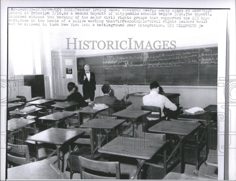 1964 Teacher Irving Cable High School - Historic Images