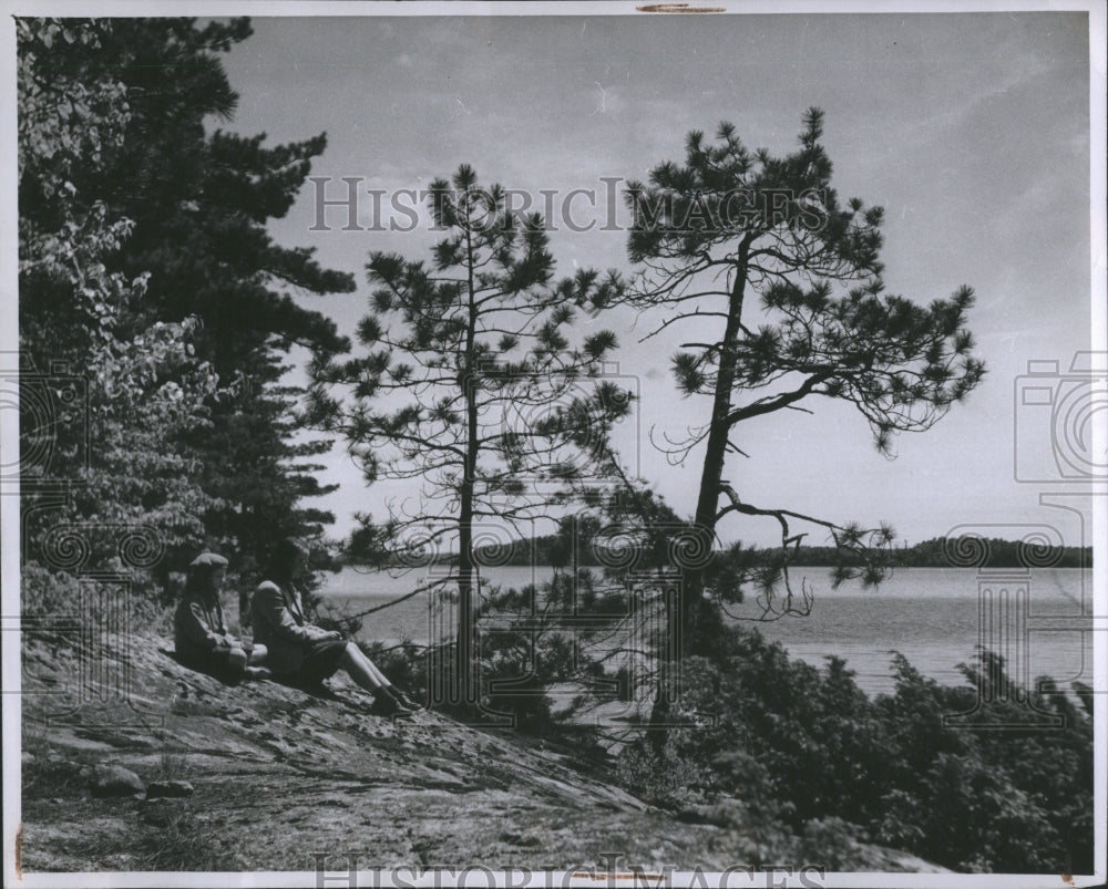1947 Lake Muskoka Delmarson Island  Rest - Historic Images