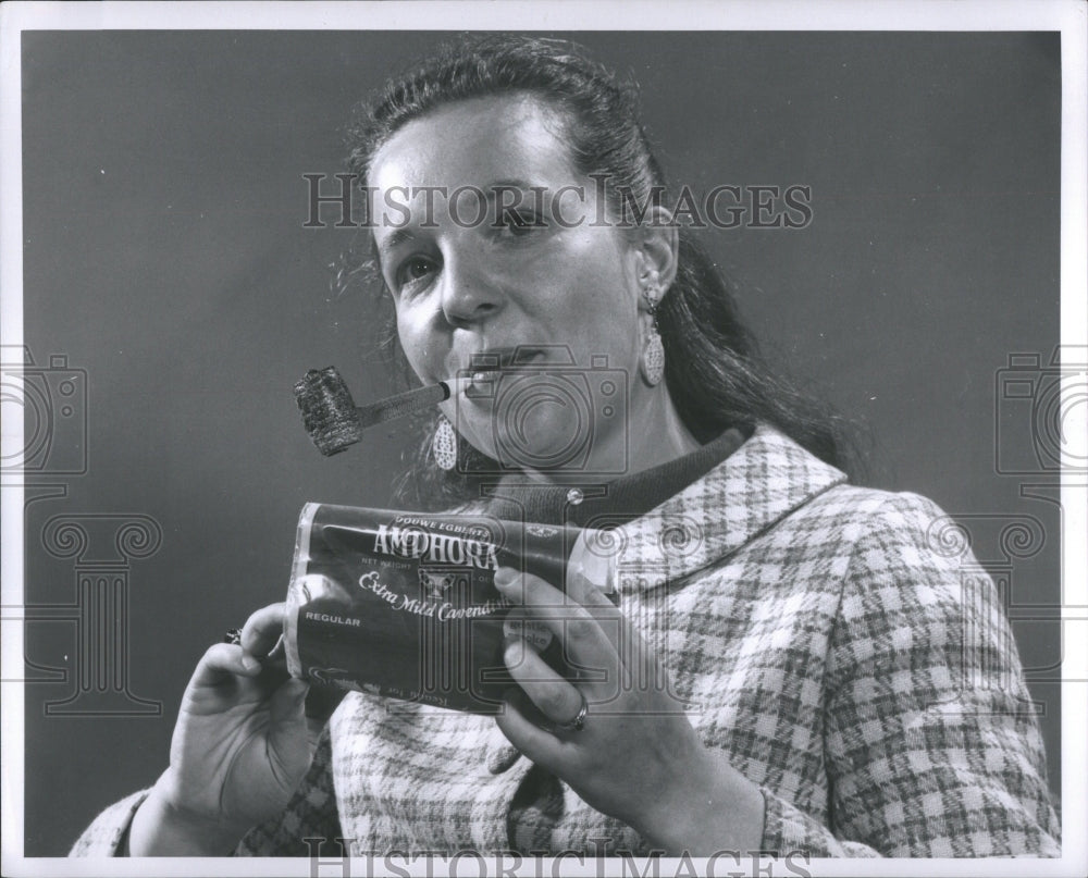 1949 Smoking Women Mary Bohman - Historic Images