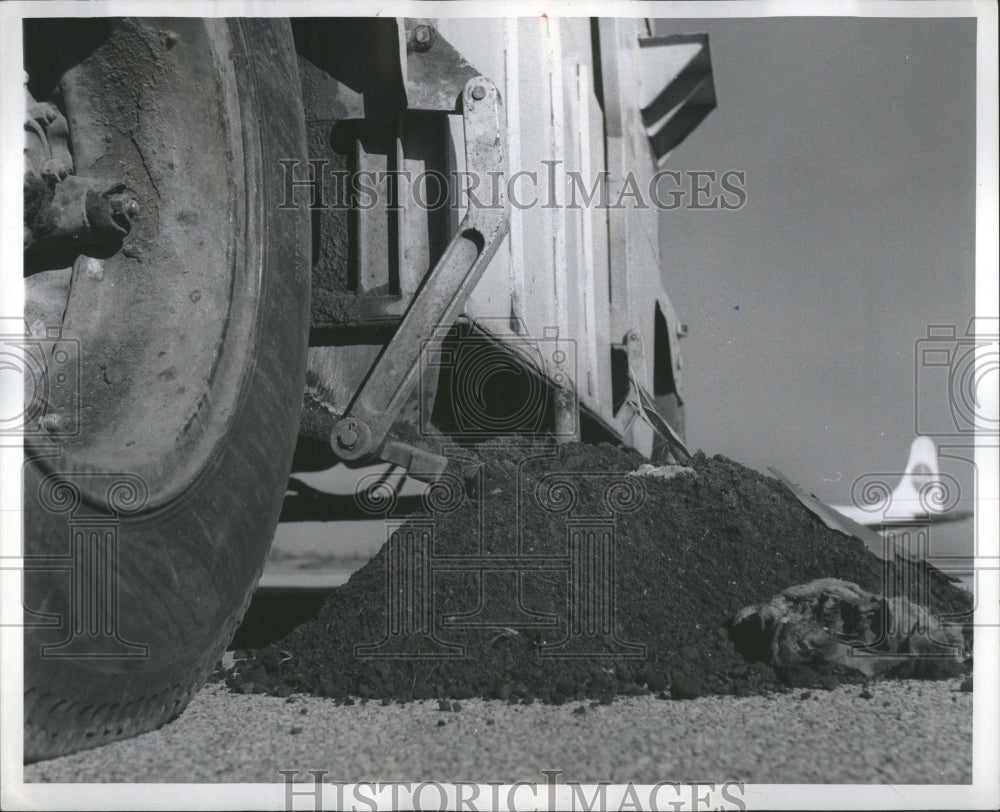 1960 Jet Engine Debris Collection Machine - Historic Images