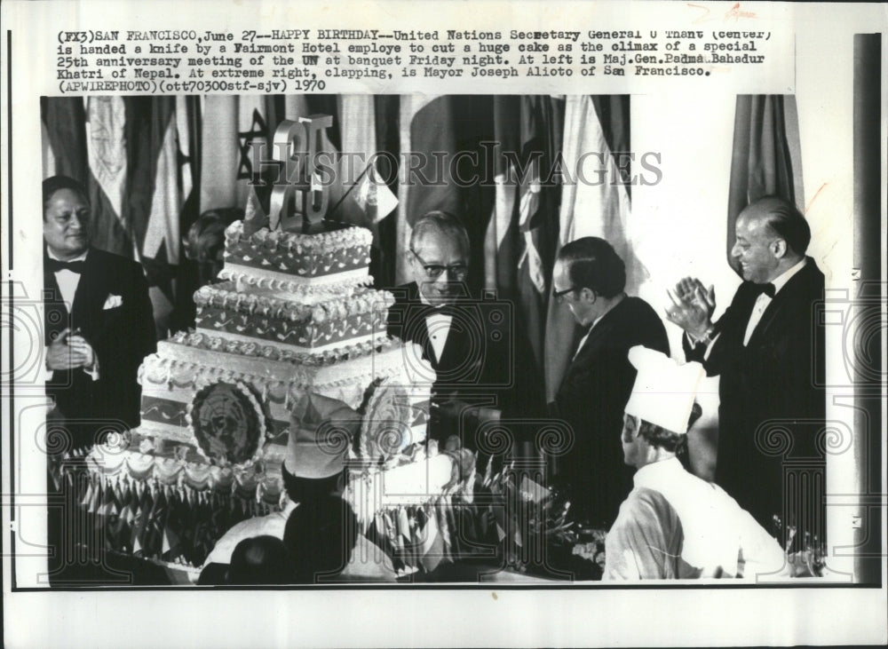 1970 United Nations 25th Anniversary Party - Historic Images