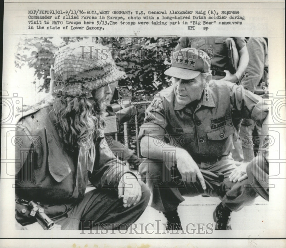 1976 U.S General Dutch Soldier NATO Troops - Historic Images