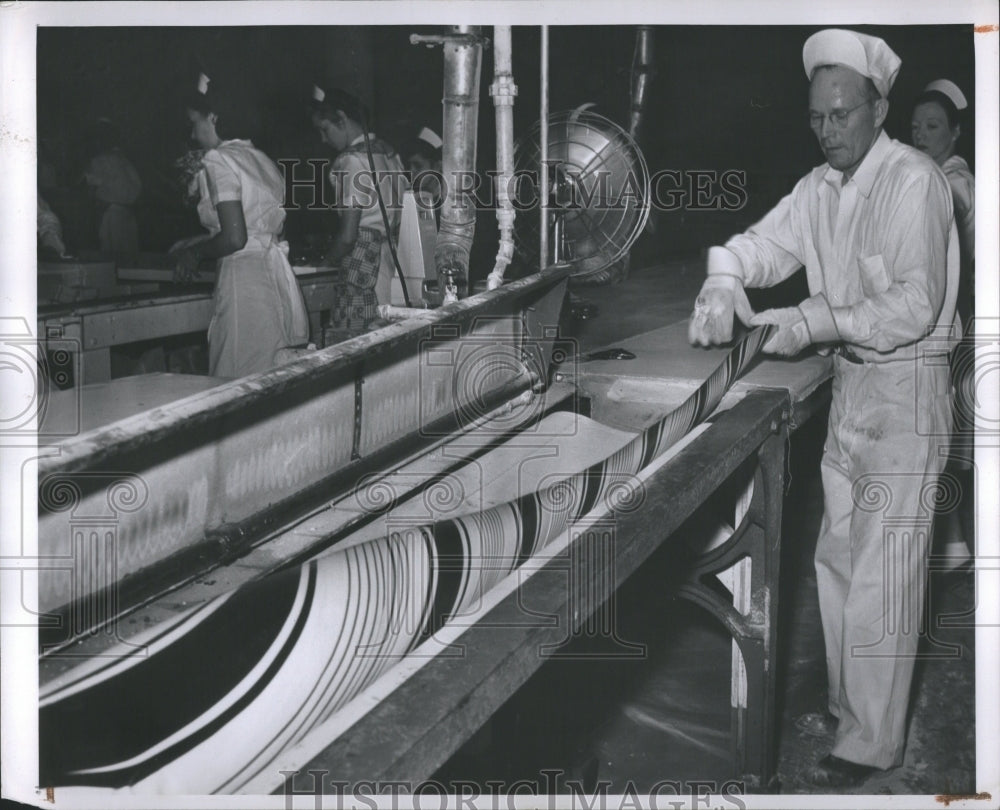 1947 J.C. Wilhoite Cany Plant Large Block - Historic Images