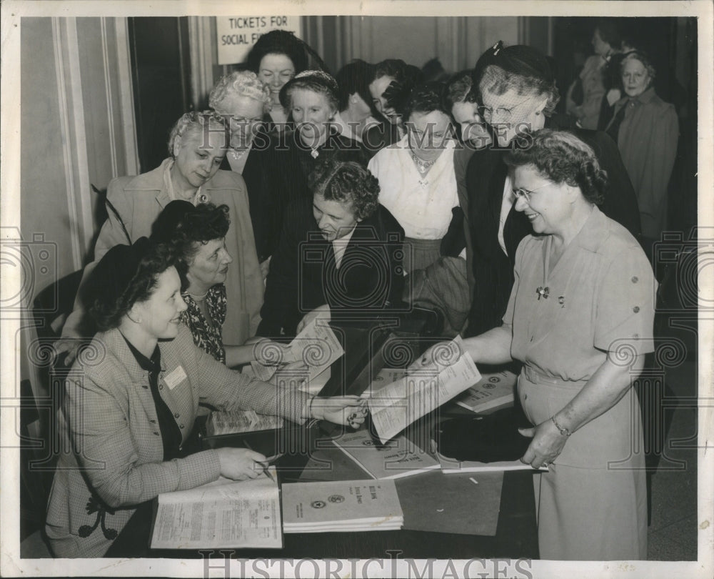 1950 American Legion Ladies Auxiliary - Historic Images