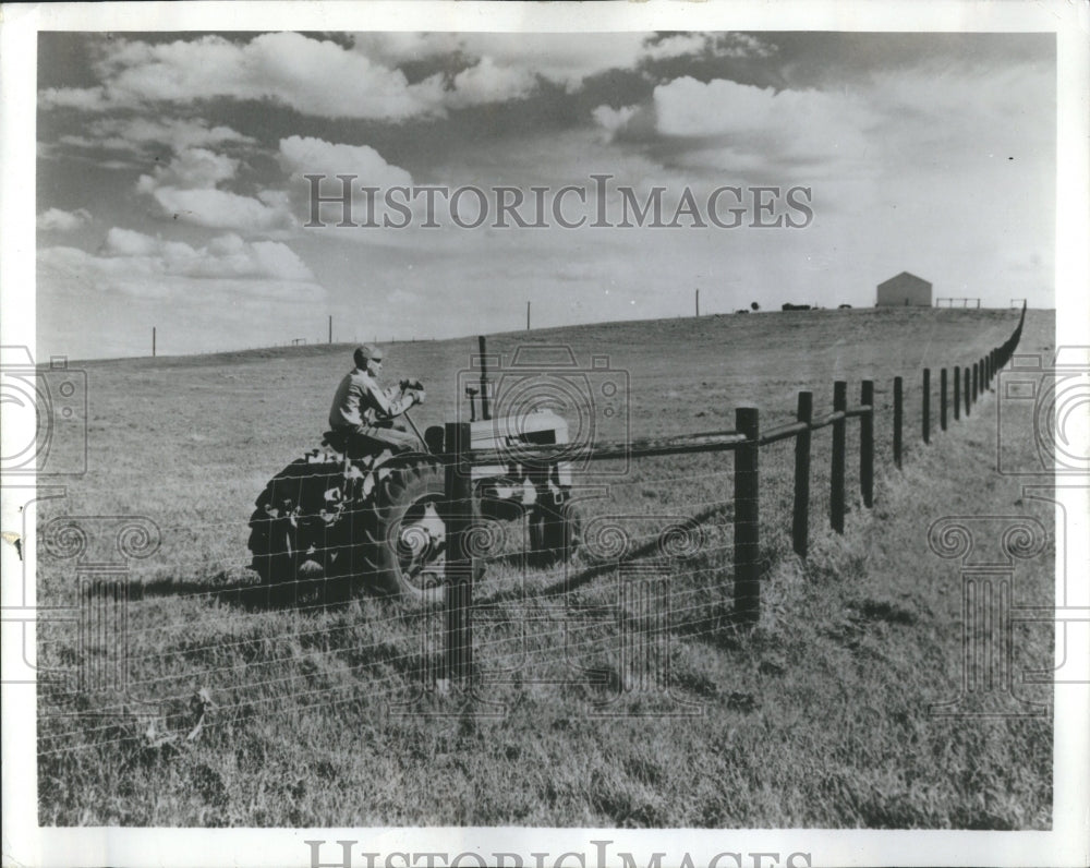 1978 Southern Pine Fence Posts - Historic Images