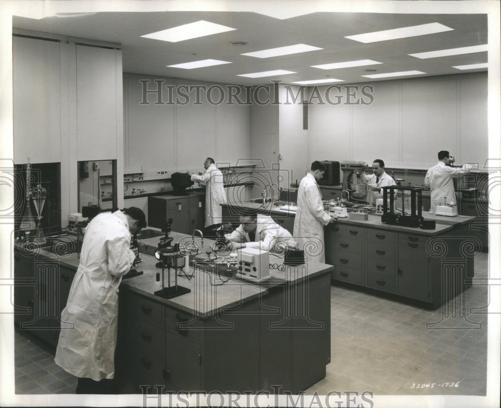 1945 Firestone Tire Rubber Research - Historic Images