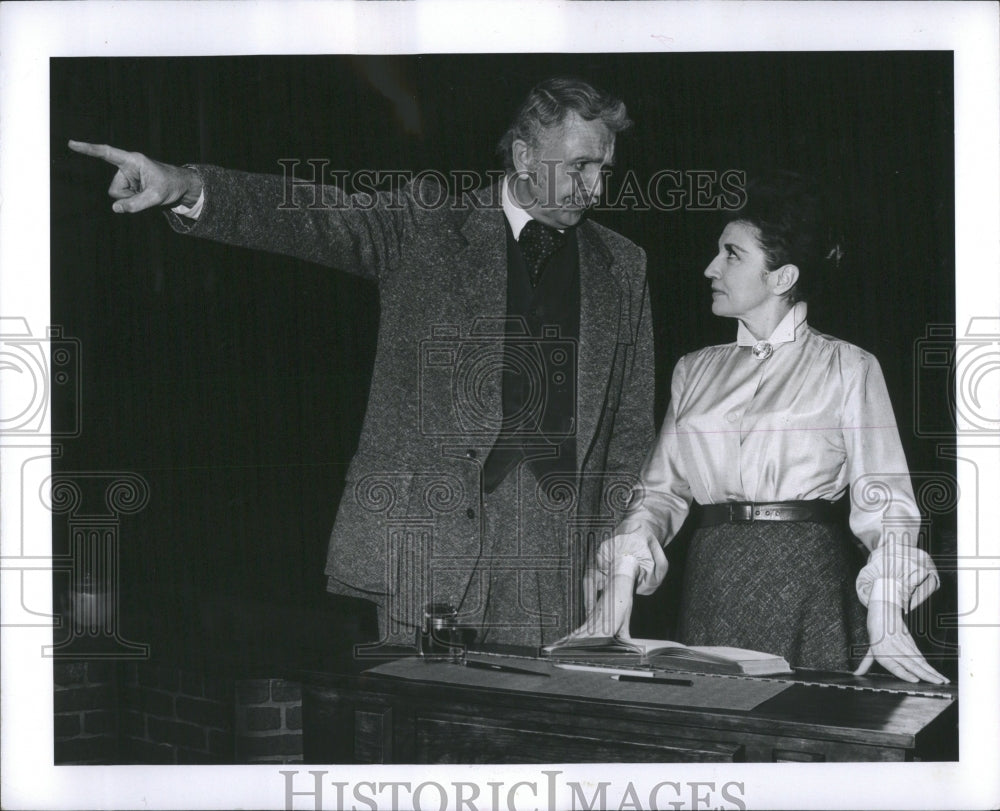 1969 Edgar Meyer Eileen Herlie Actors Play - Historic Images