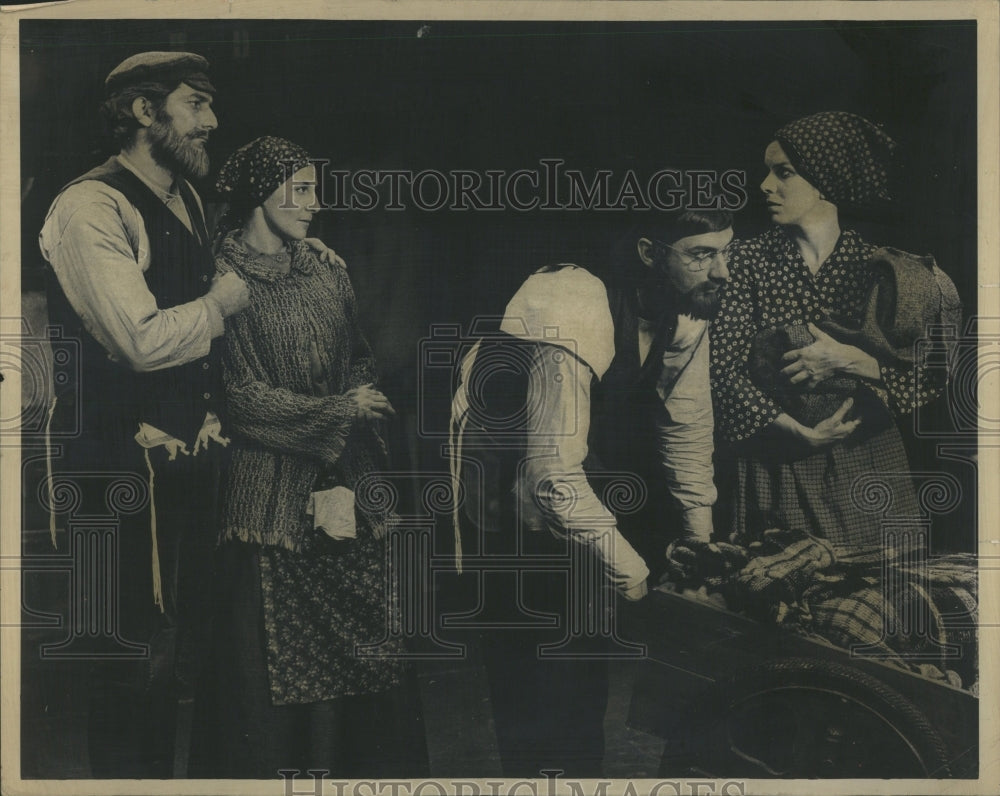 1971 Fiddler on the Roof at Candlelight - Historic Images