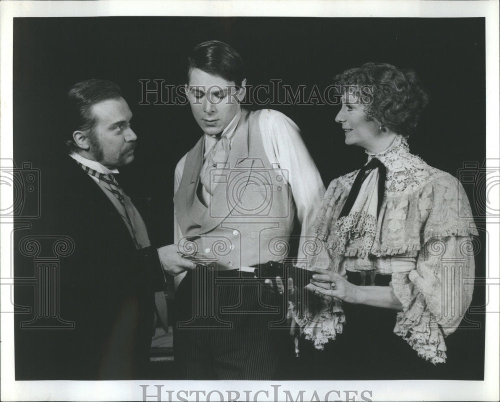 1979 Kevin Conway Carole Shelley Phillip - Historic Images