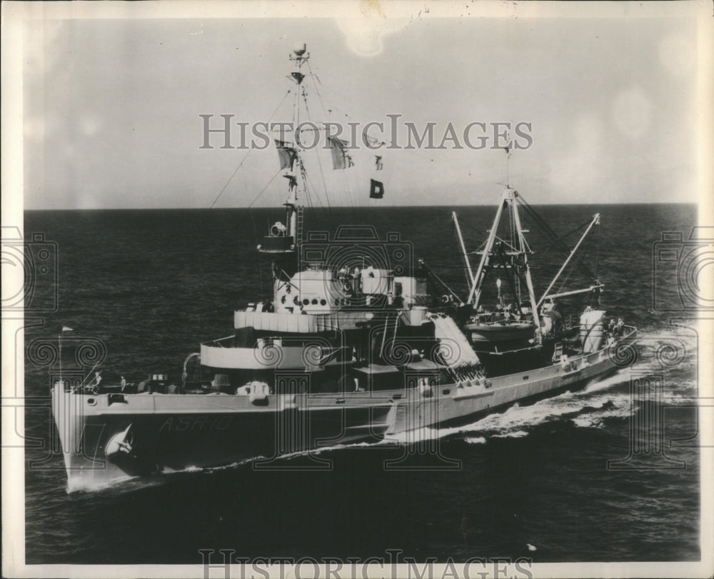 1957 Operation Deep Surface Ship Rescue - Historic Images