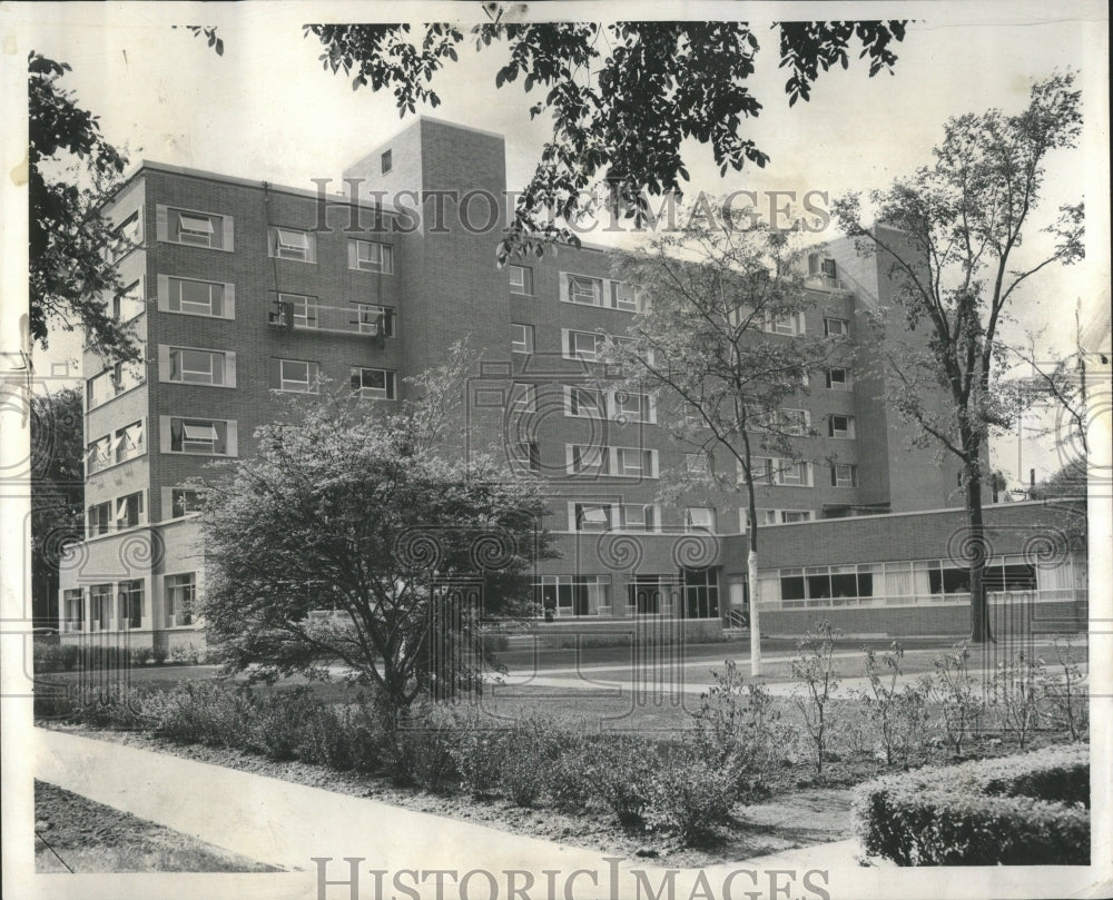 1954 Million Jems C King Home Oak  Evinsto - Historic Images