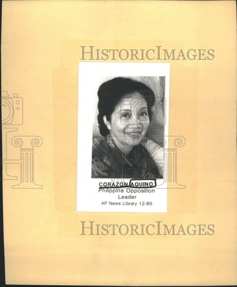 1985 Corazon Aquino People Power Revolution - Historic Images