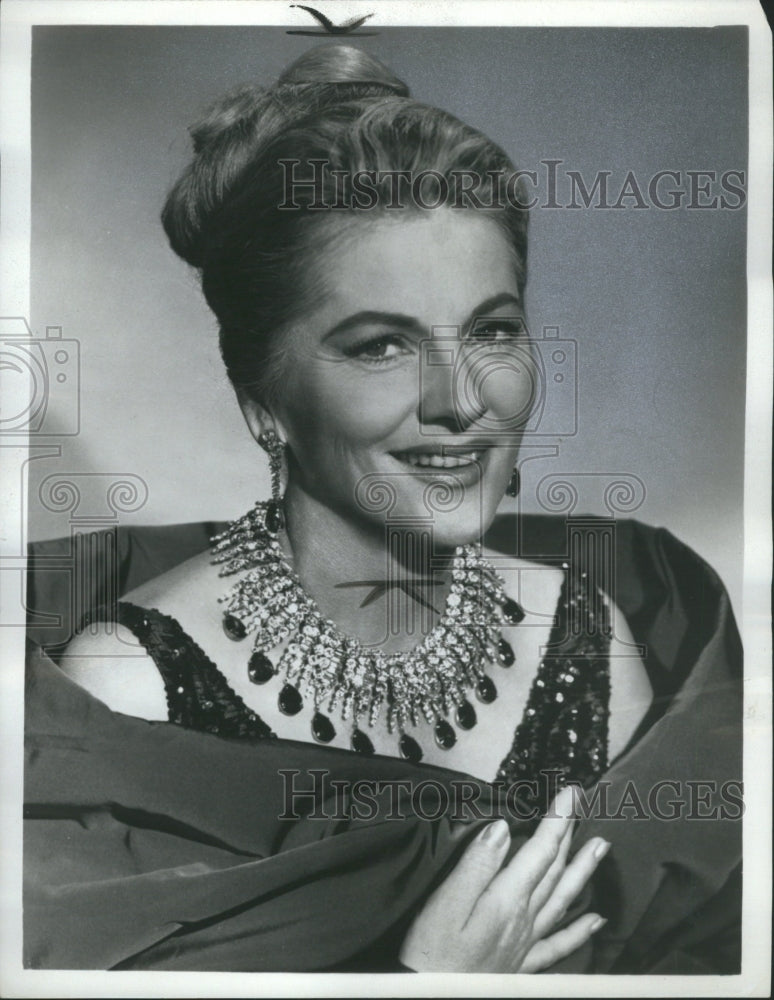 1966 Joan Fontaine Actress Olivia Sister - Historic Images
