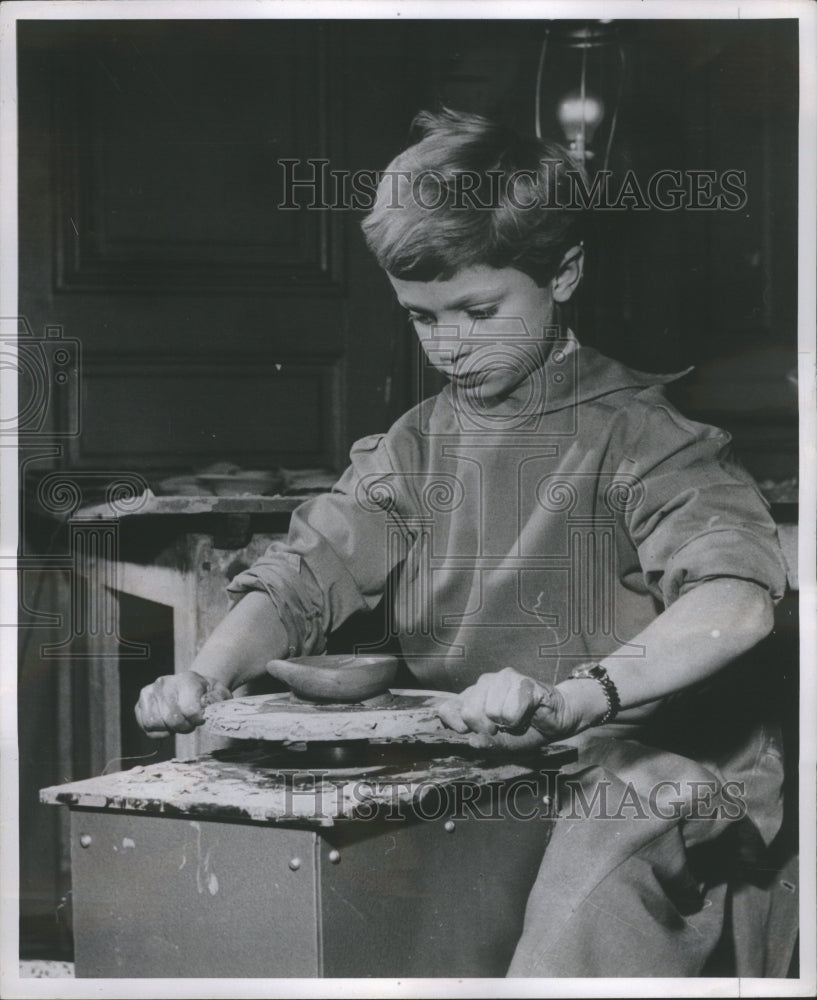 1956 Press Photo Little Prince Mechanical toy boyPotte - Historic Images