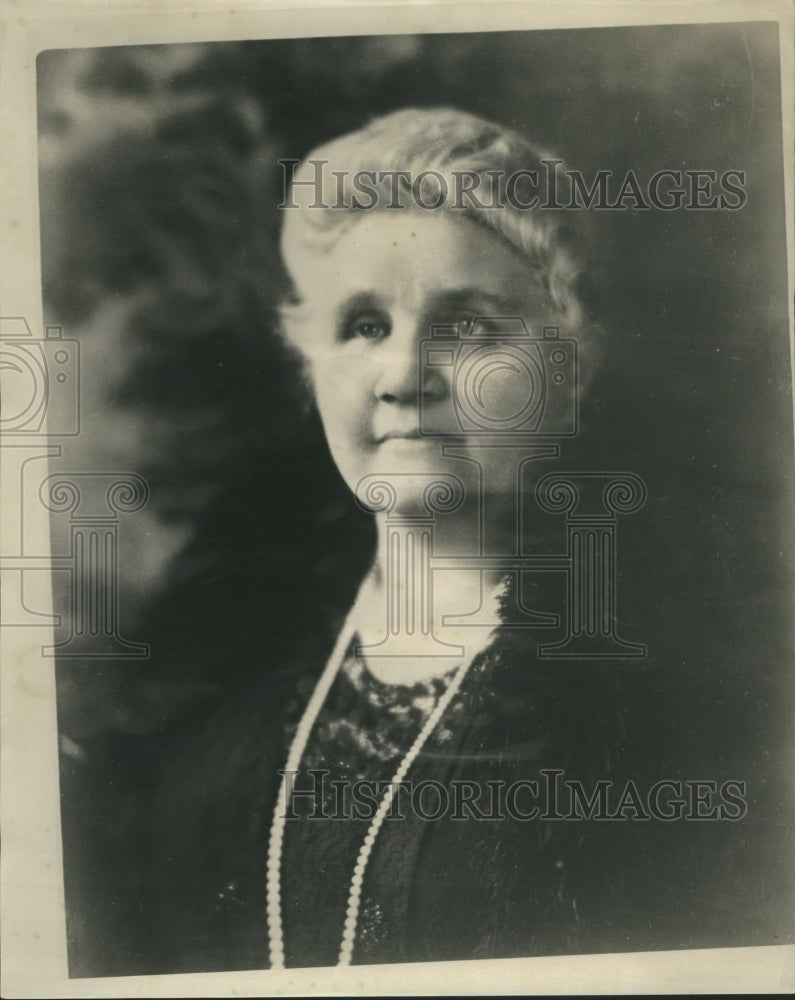 1932 Mrs. Albert E Sleeper - Historic Images