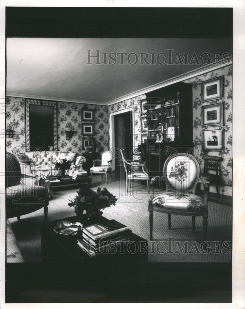 1988 Living Room Interior Design Decor - Historic Images