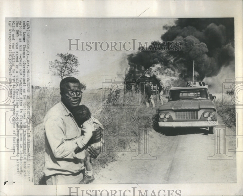 1965 Press Photo Sobs Lamur Thomas Flaming Madison