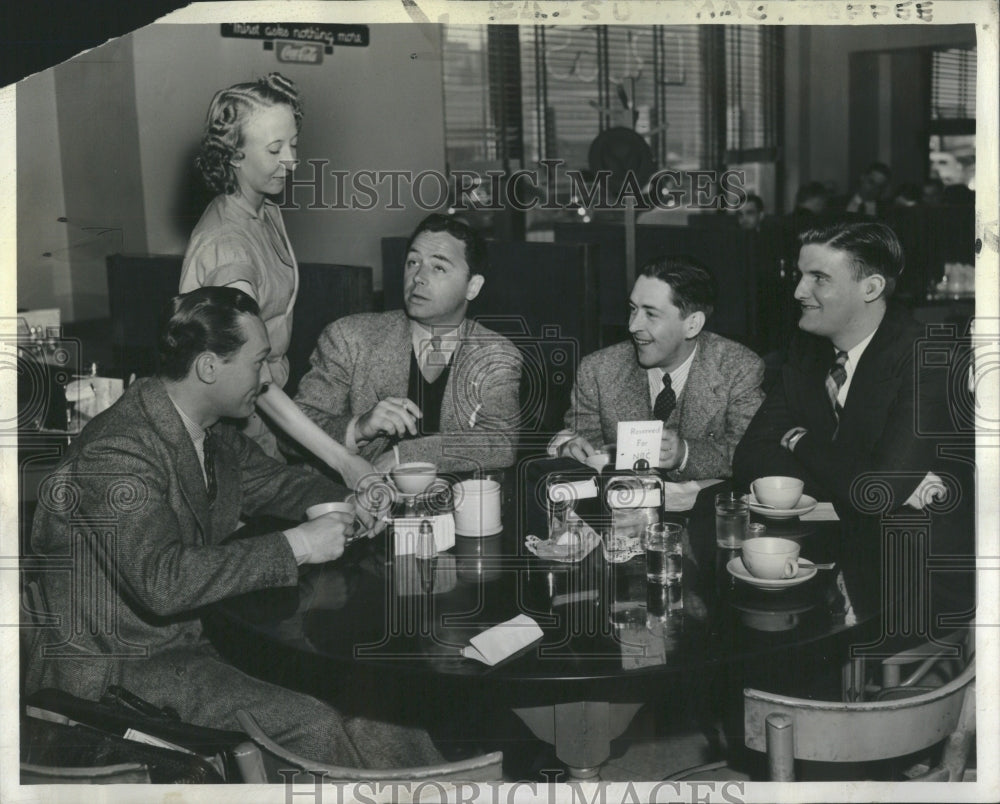 1939 Press Photo Executives with subordinates breakfast