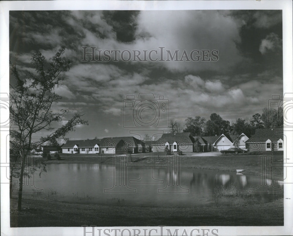 1971 Press Photo Rolling Meadows Fairfax Village Homes