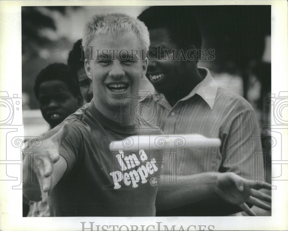 1984 Press Photo Chicago Park Special Olympics Athlete