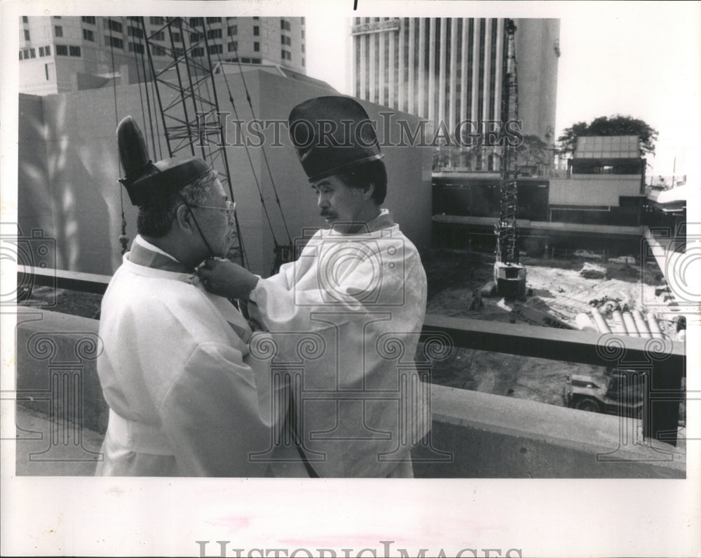 1988 Press Photo Sporting Club Groundbreaking Takeda