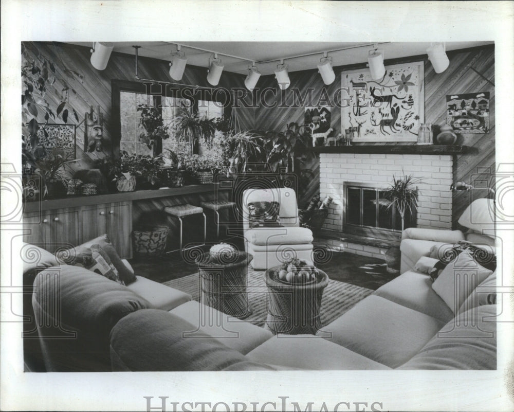 1980 Press Photo Barcalounger Living End Interior Decor