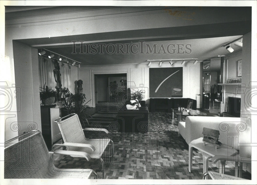 1980 Press Photo Room Chairs Sofa