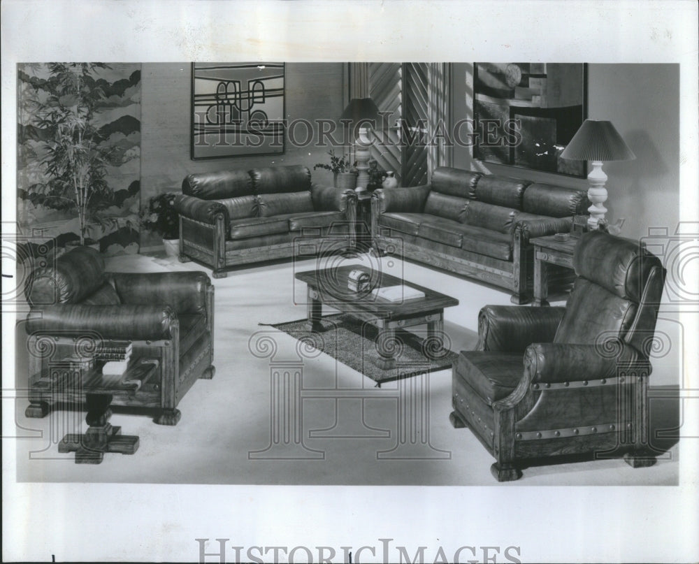 1975 Press Photo Burris Chair Leather Furniture