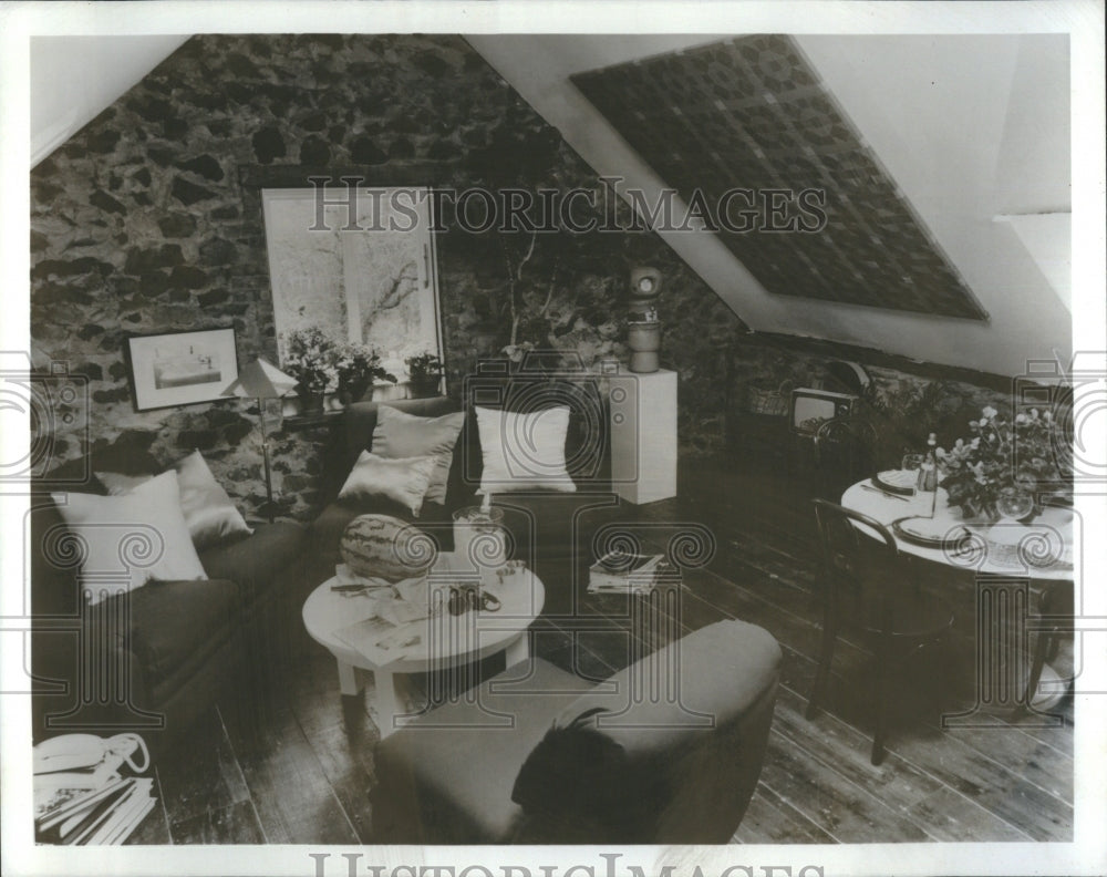 1980 Press Photo Living Room Dinning Furniture Sofas