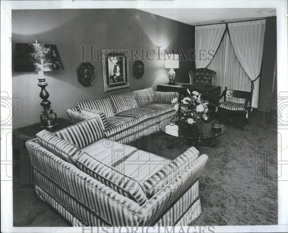 1972 Press Photo Living Ding Room Western