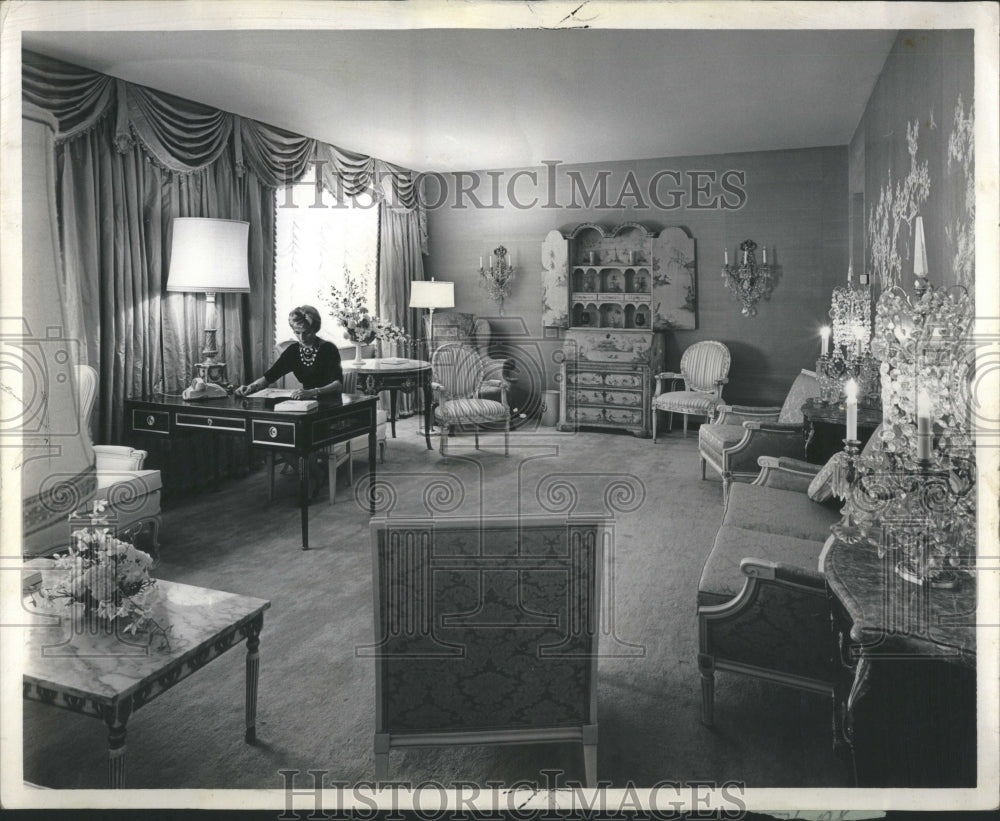 1961 Press Photo Deluxe Suite Interior Design