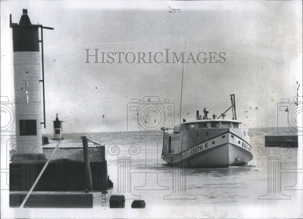 1973 Press Photo Smelt Fishing Wheatley Ontario Canada