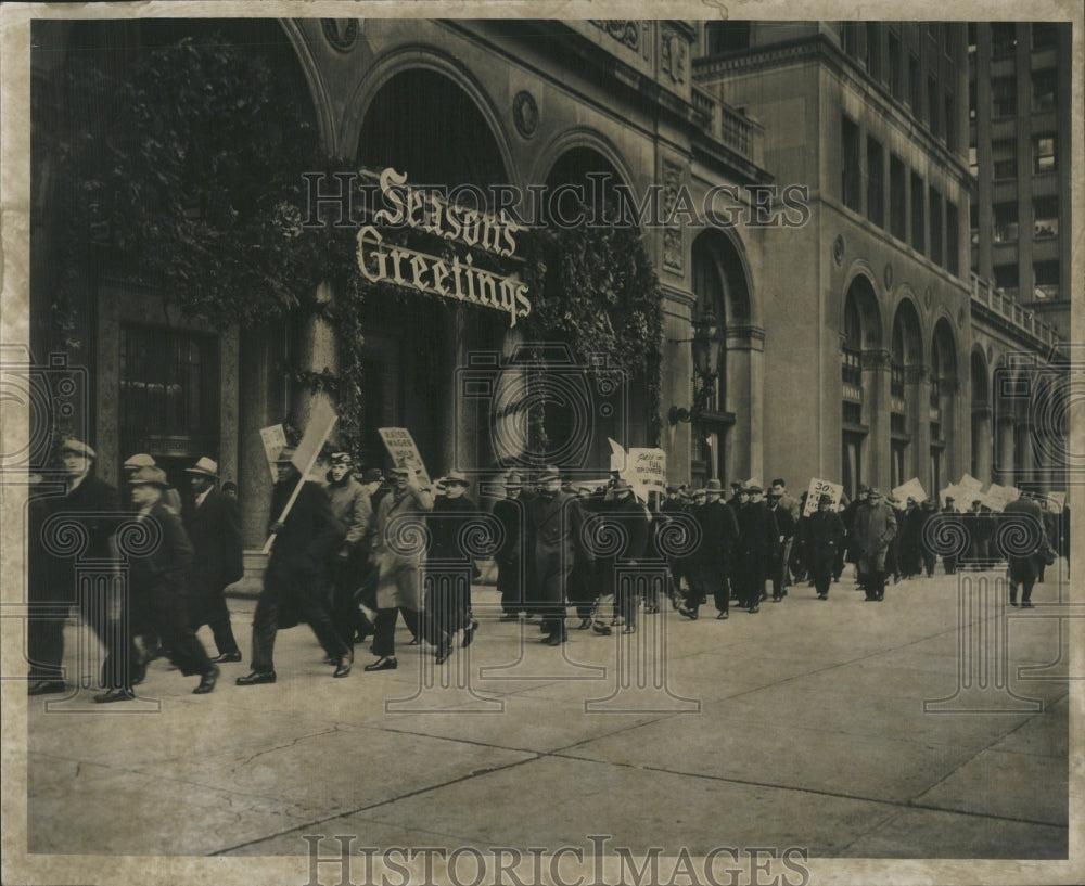 1945 Press Photo Picketing Tactic Union Work Pejorative