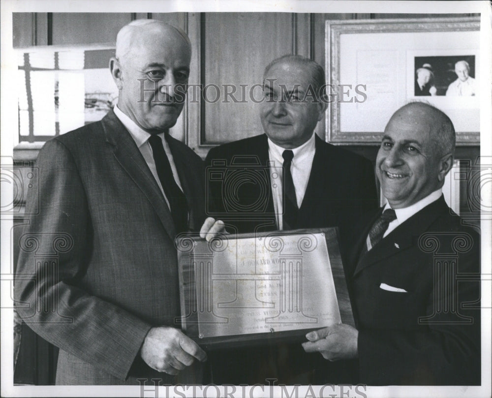 1968 Press Photo J.H.Wood, Press Veteran of 1968 Award