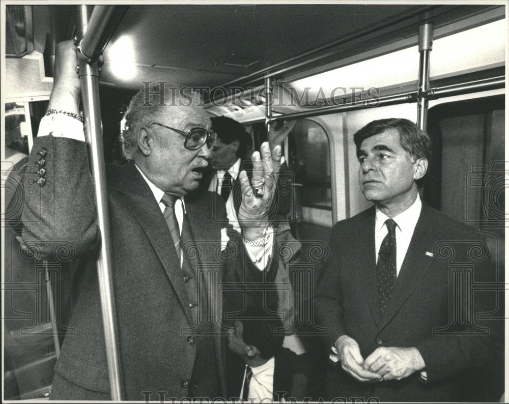 1988 Press Photo Michael Stanley Dukakis Governor