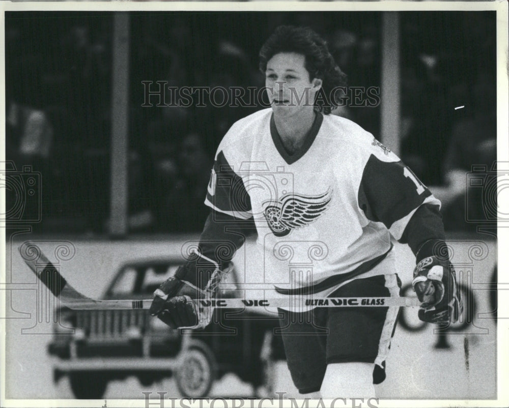 1985 Press Photo Ronald DuguayNew York Rangers Detroit