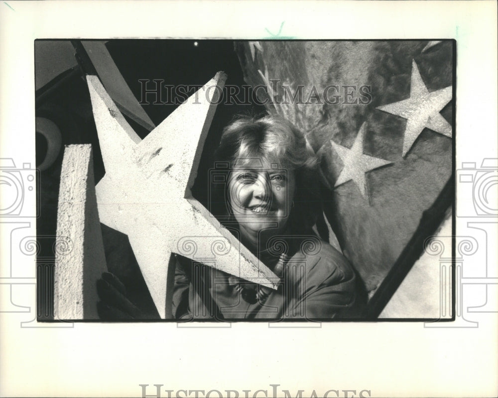 1987 Press Photo Carlane Bonner Michigan Parade