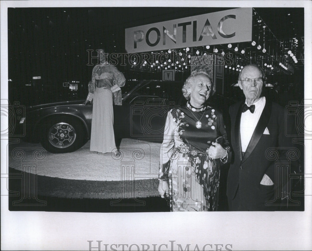 1973 Press Photo Edwin O Bodkin Wife Wife Event