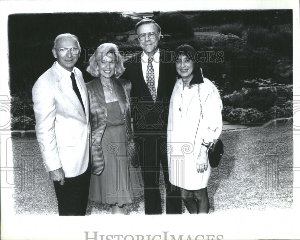 1992 Press Photo Michigan Parkinson Foundation Garden