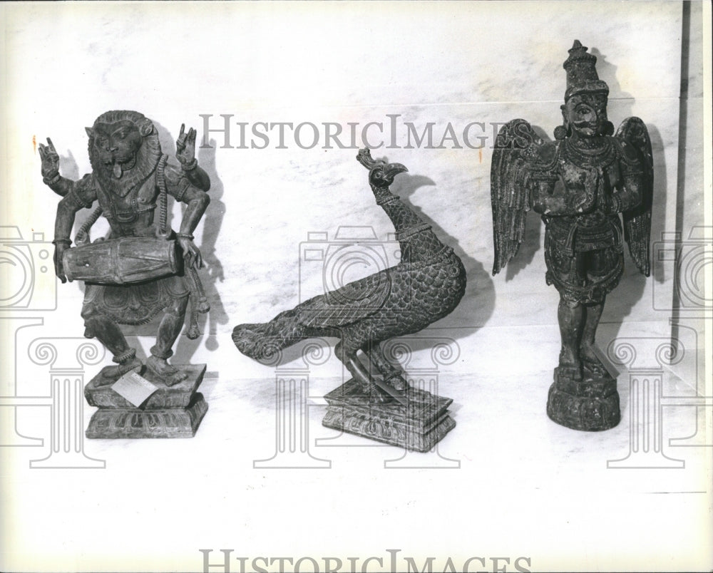 1978 Press Photo Hand Carved Wooden Suoth India Peacock