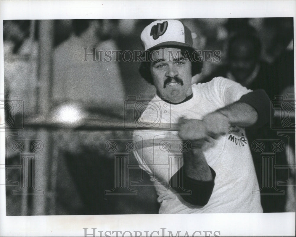 1977 Press Photo Ronnie Ford Playing Ground